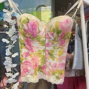 Floral VTG corset